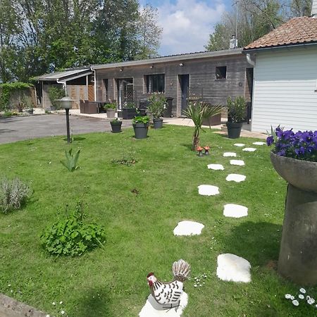 הוילה Montreuil  Au Dela Des Remparts מראה חיצוני תמונה