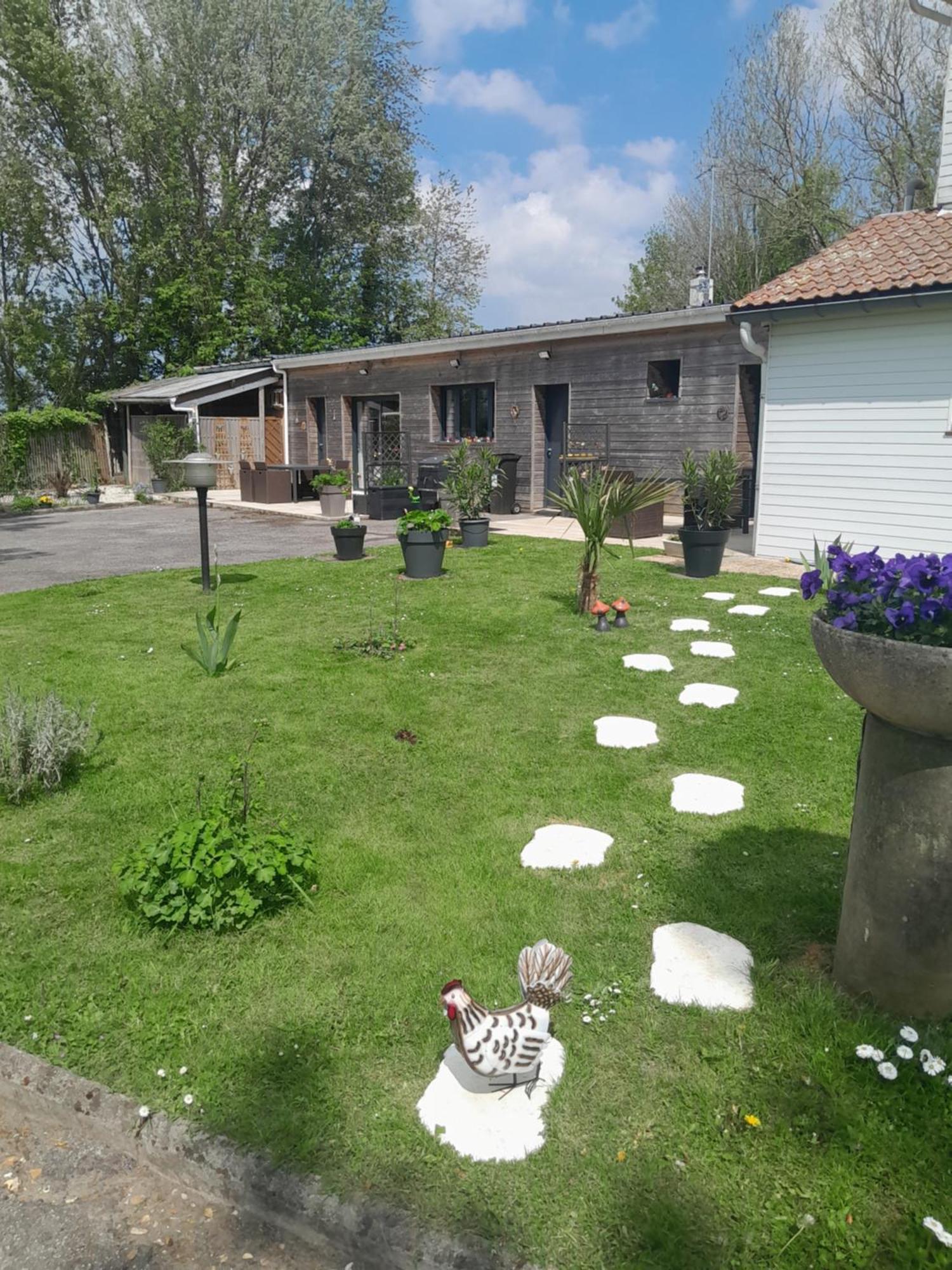הוילה Montreuil  Au Dela Des Remparts מראה חיצוני תמונה